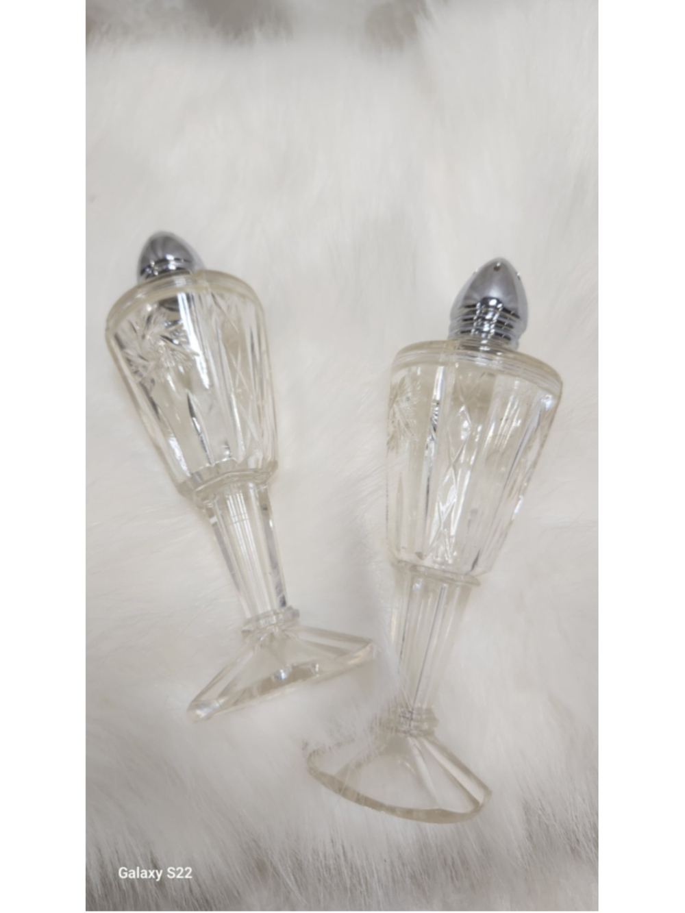Vintage Clear Plastic Stemmed Salt Pepper Shakers Pinwheel Starburst MCM